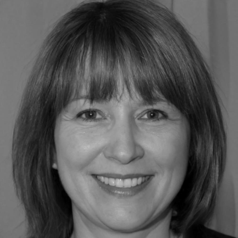 Marie Dubois, Directrice Générale de praxolumetiva